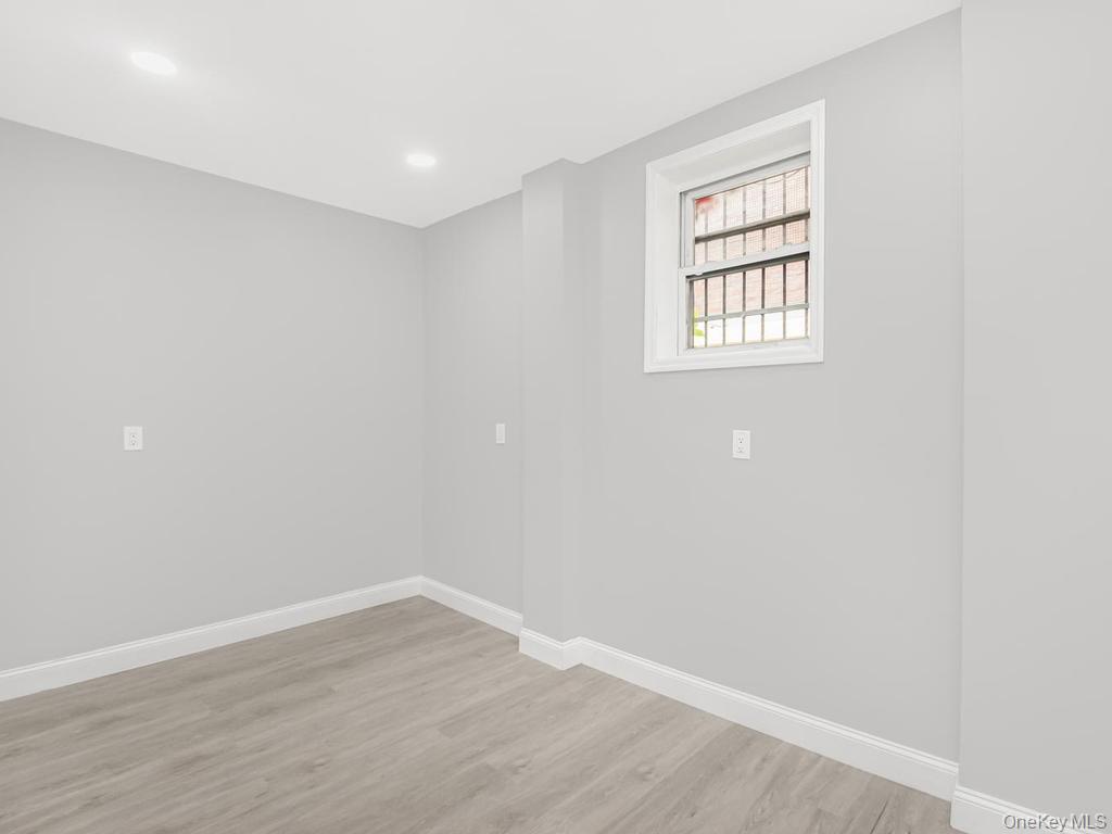 Single Family Longfellow Avenue  Bronx, NY 10460, MLS-1032476-21