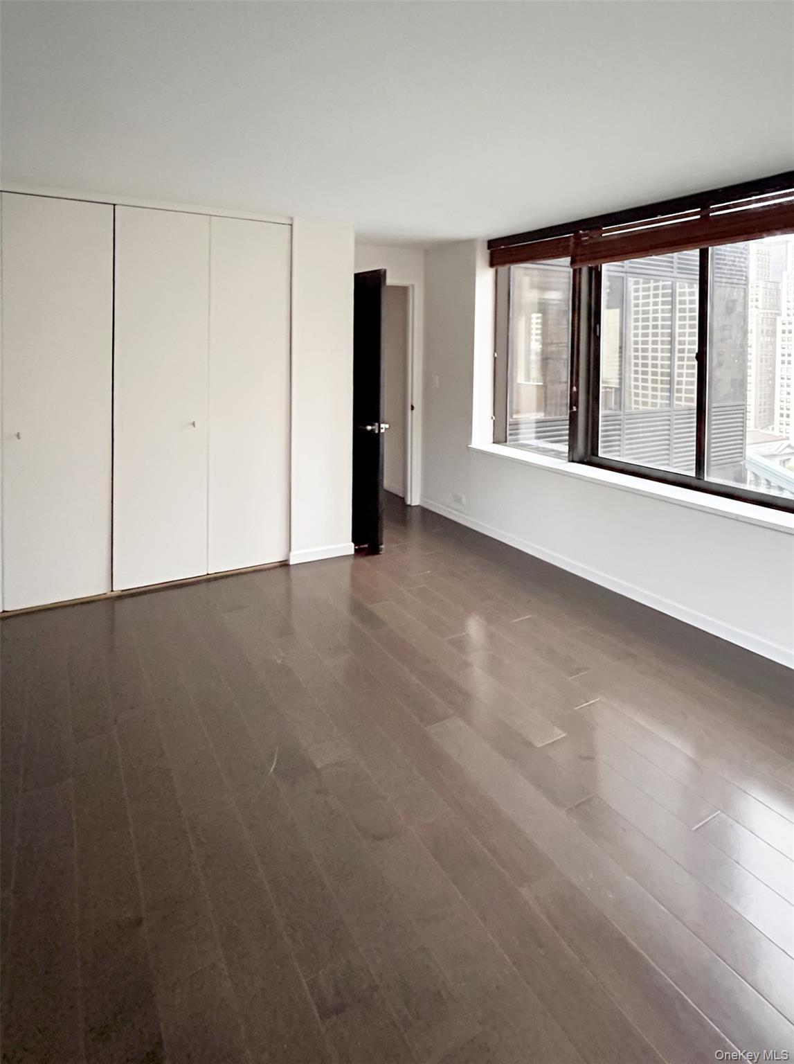 Apartment Fifth Avenue  Manhattan, NY 10016, MLS-1032480-10