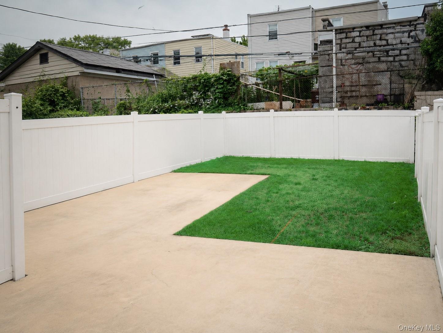 Single Family Grand Central Parkway Queens, NY 11432, MLS-1032496-20