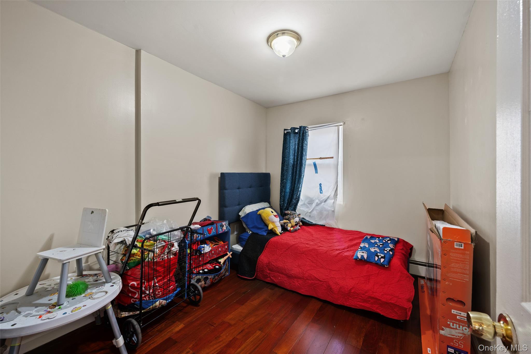 Single Family E 224th Street  Bronx, NY 10466, MLS-1032517-10