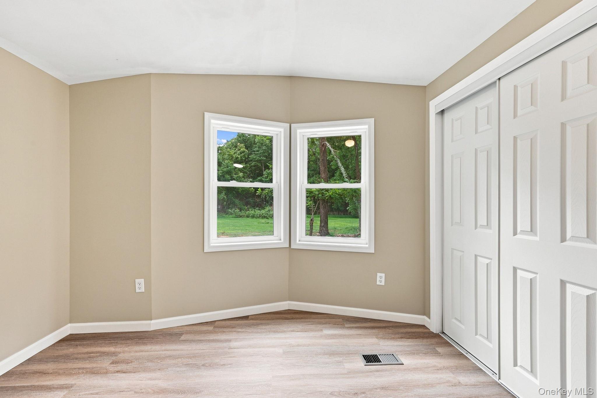 Single Family Mettacahonts Ulster County, NY 12404, MLS-1032520-24