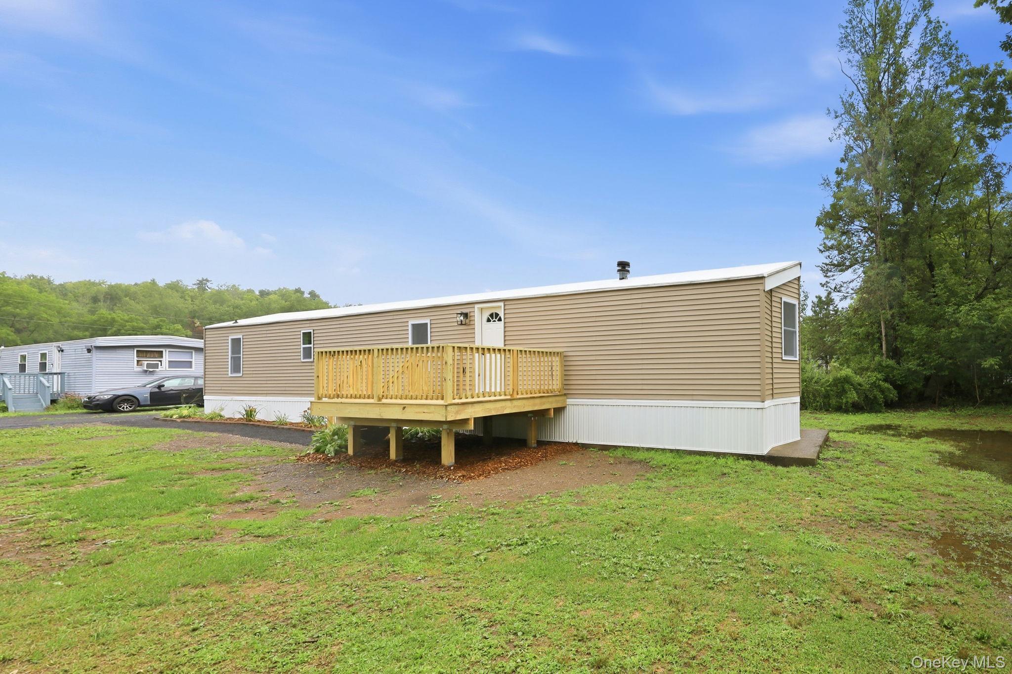 Single Family Mettacahonts Ulster County, NY 12404, MLS-1032520-29