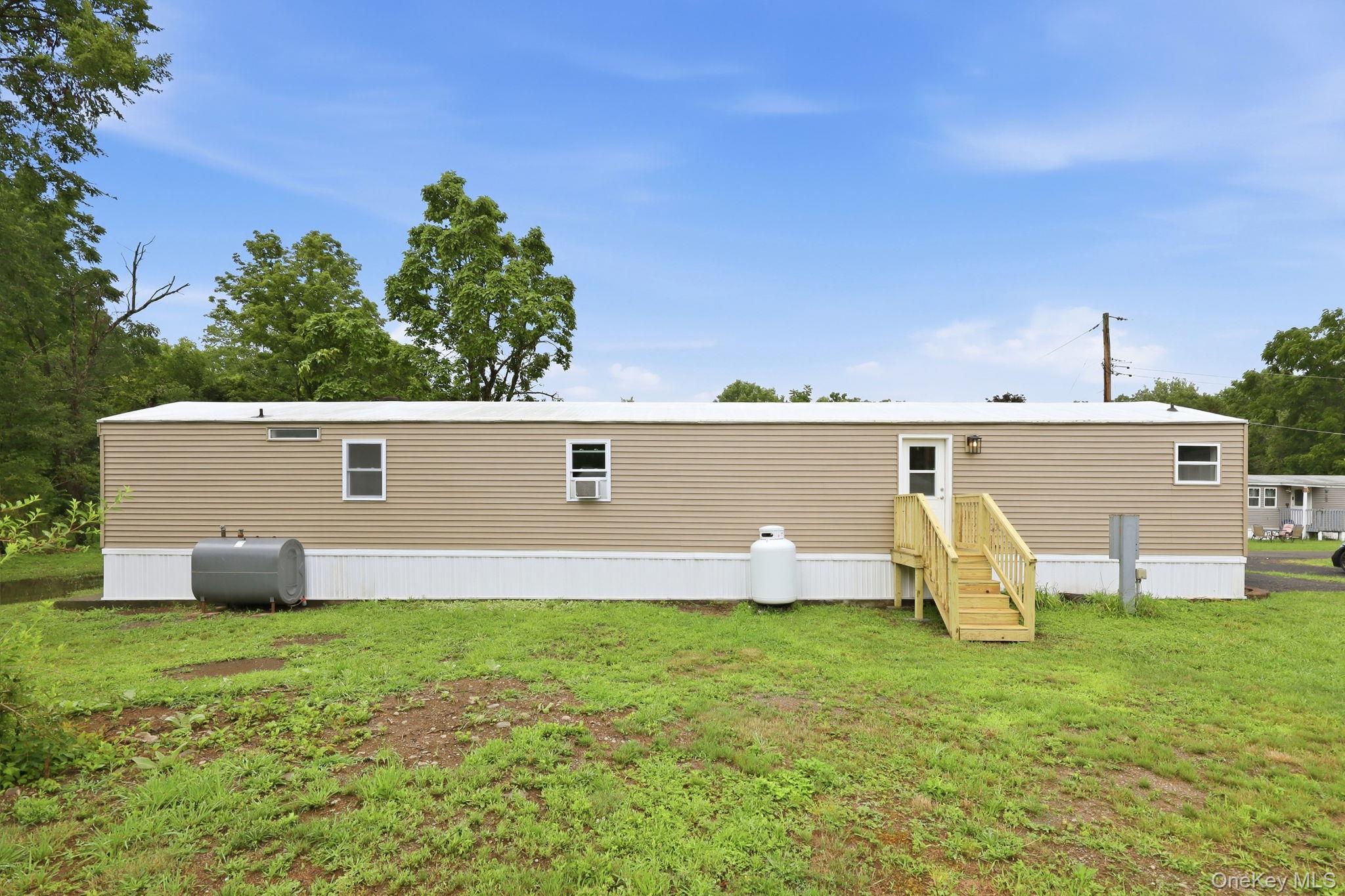 Single Family Mettacahonts Ulster County, NY 12404, MLS-1032520-30