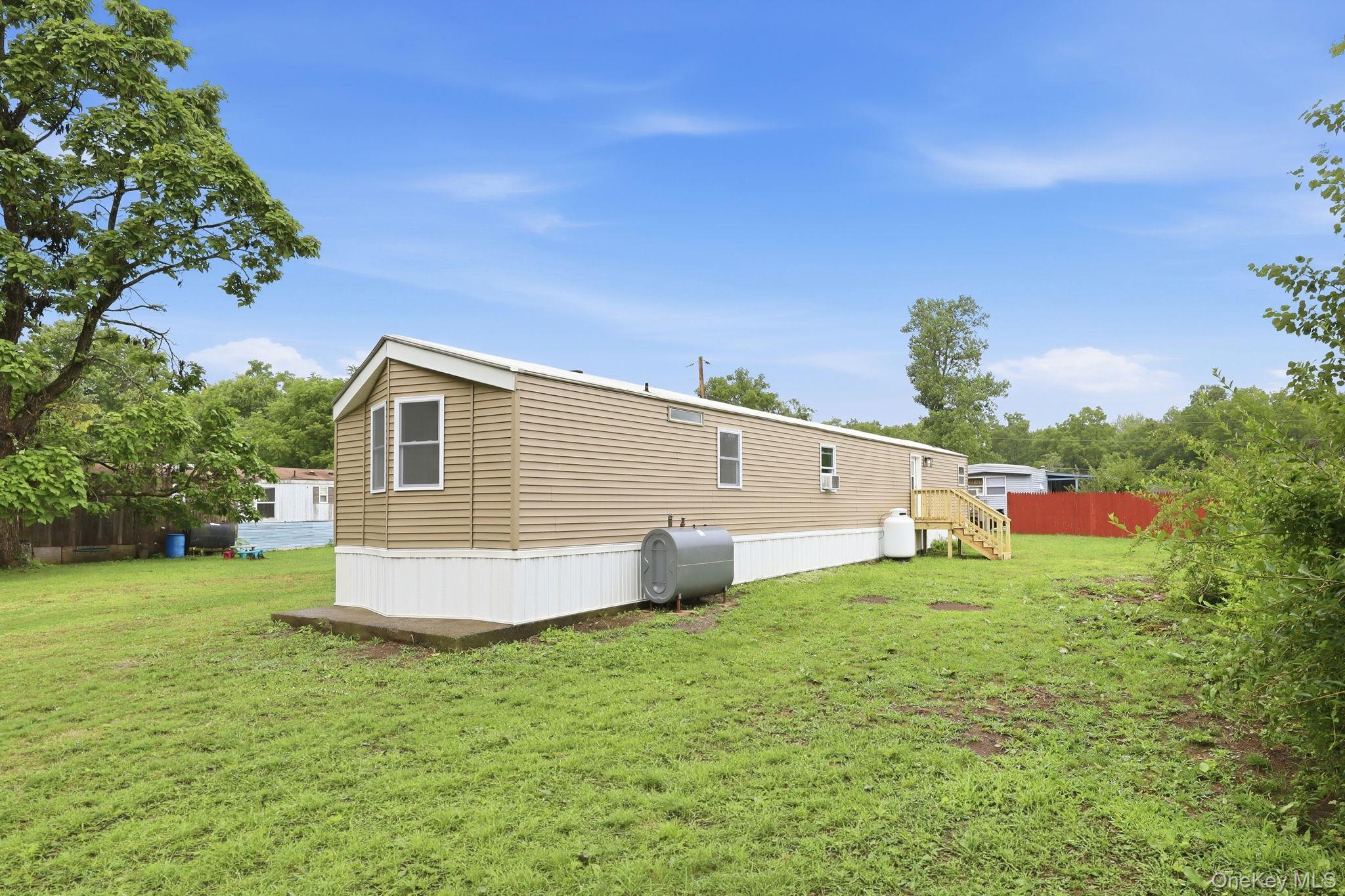 Single Family Mettacahonts Ulster County, NY 12404, MLS-1032520-34