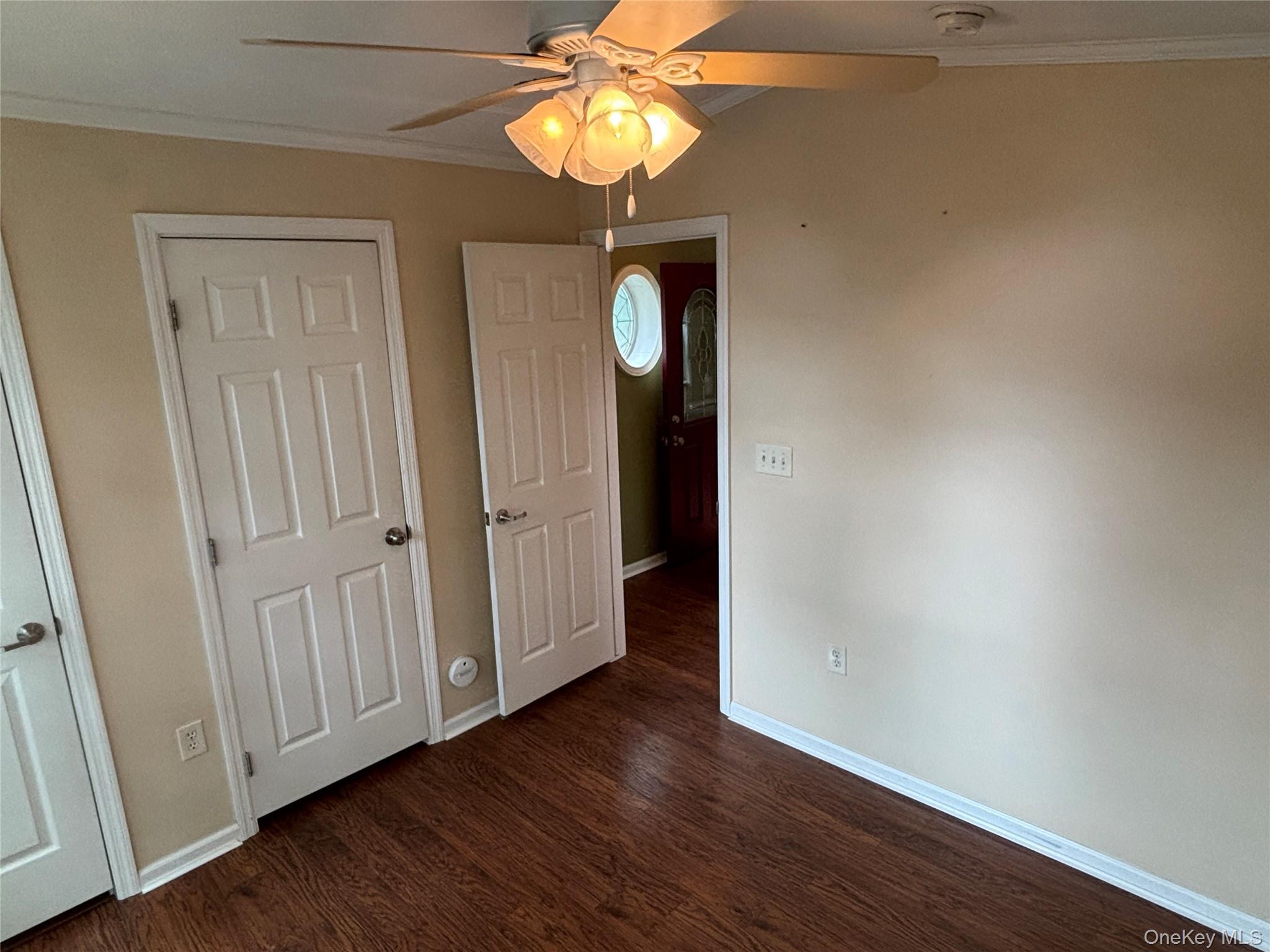 Single Family Old Country Road Suffolk County, NY 11901, MLS-1032525-17