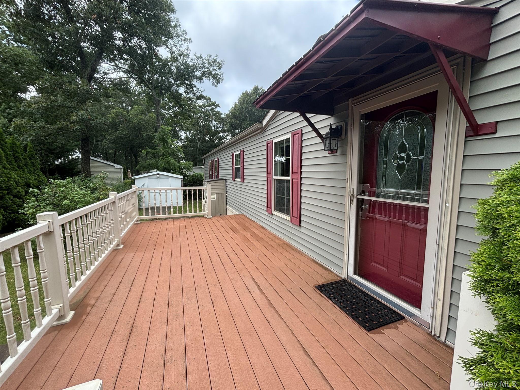 Single Family Old Country Road Suffolk County, NY 11901, MLS-1032525-7