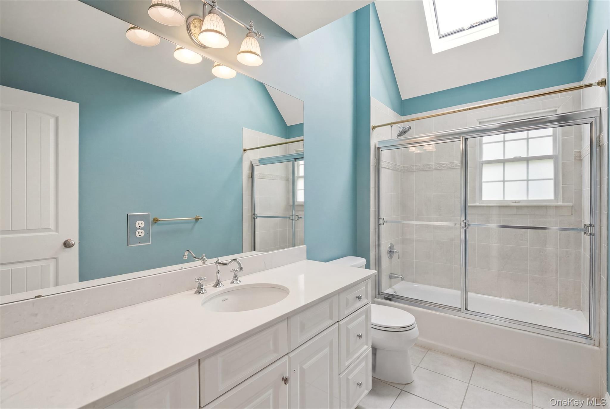 Single Family Eatons Neck Road  Suffolk County, NY 11768, MLS-1032526-14