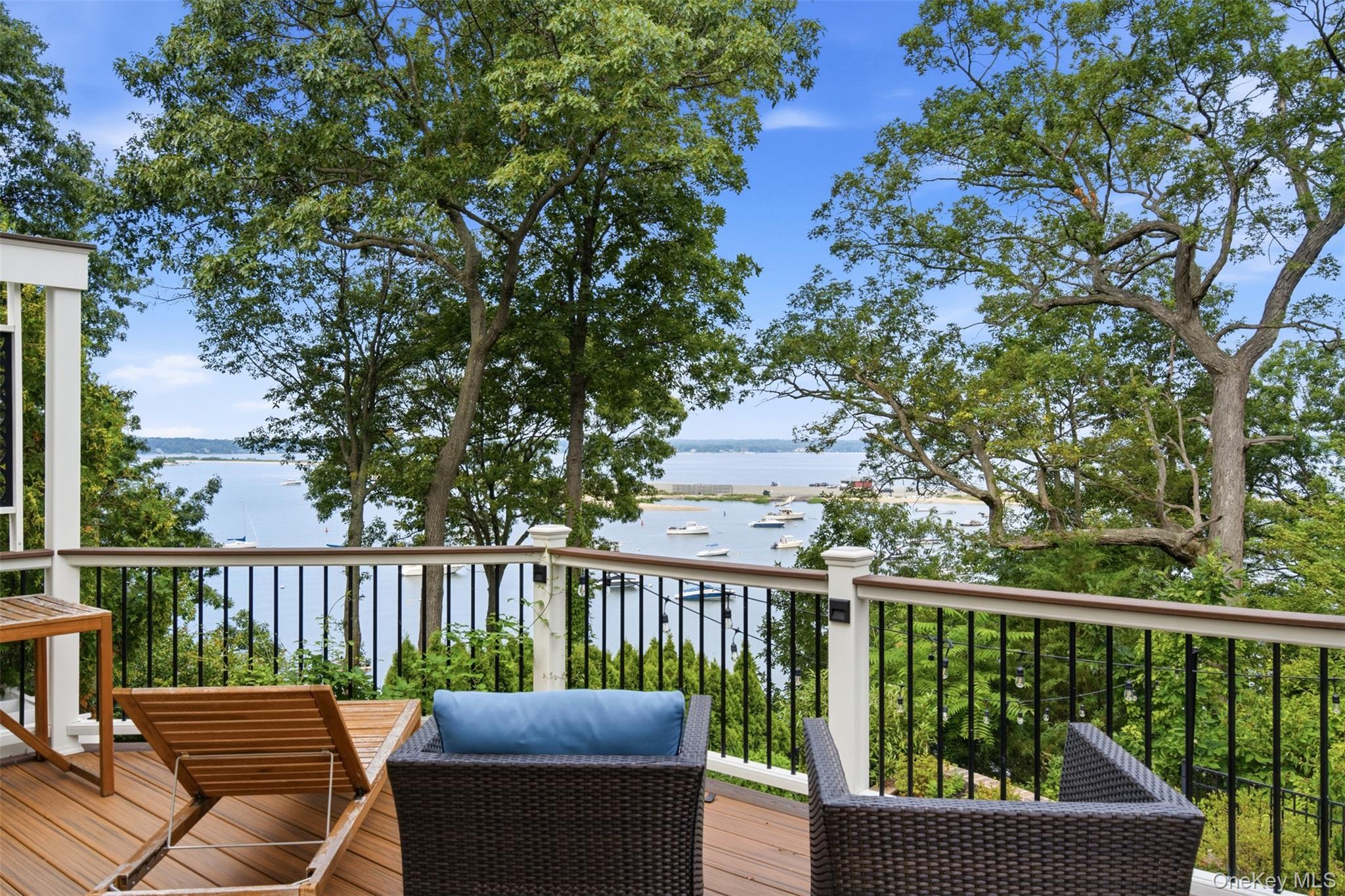 Single Family Eatons Neck Road  Suffolk County, NY 11768, MLS-1032526-22
