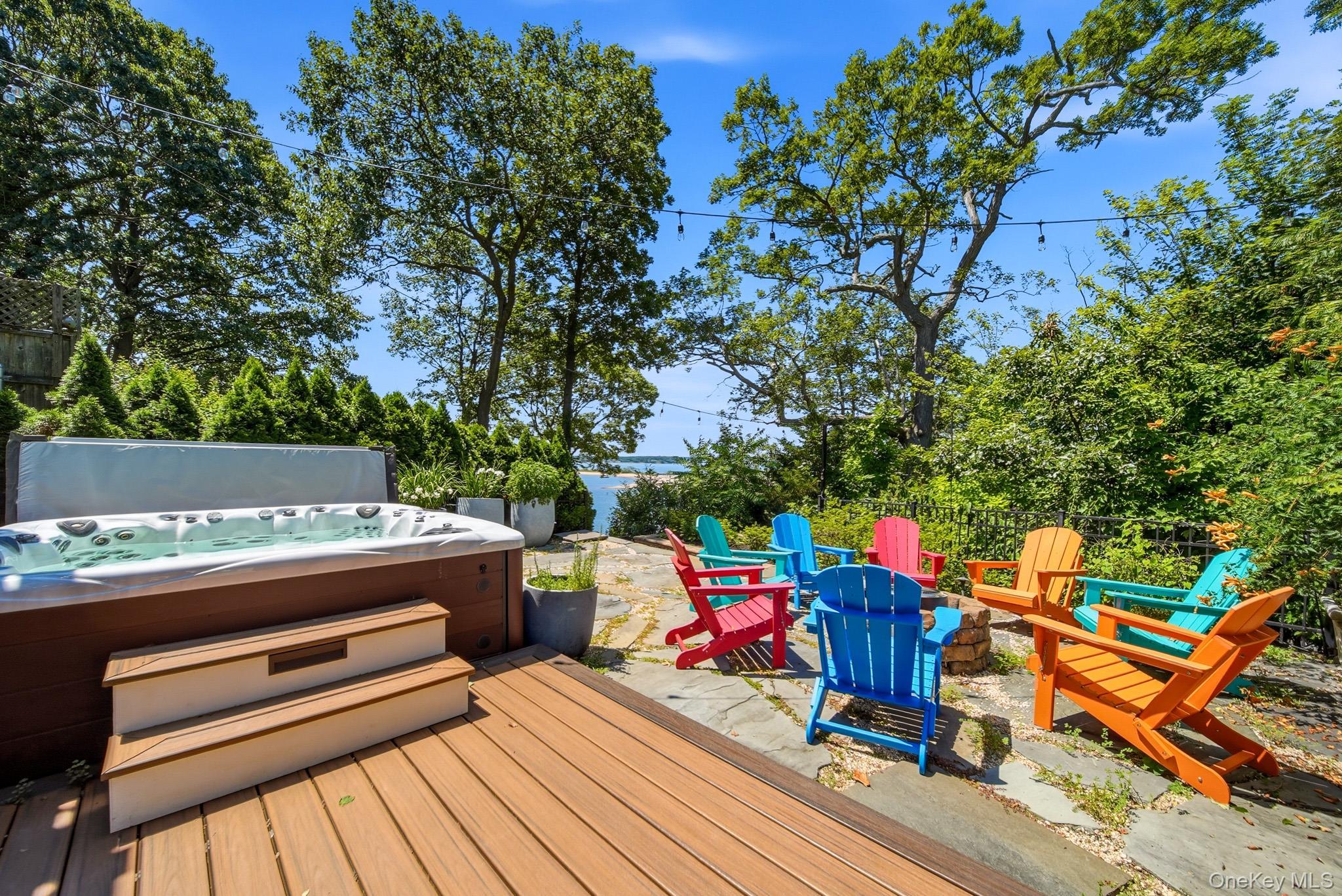Single Family Eatons Neck Road  Suffolk County, NY 11768, MLS-1032526-24