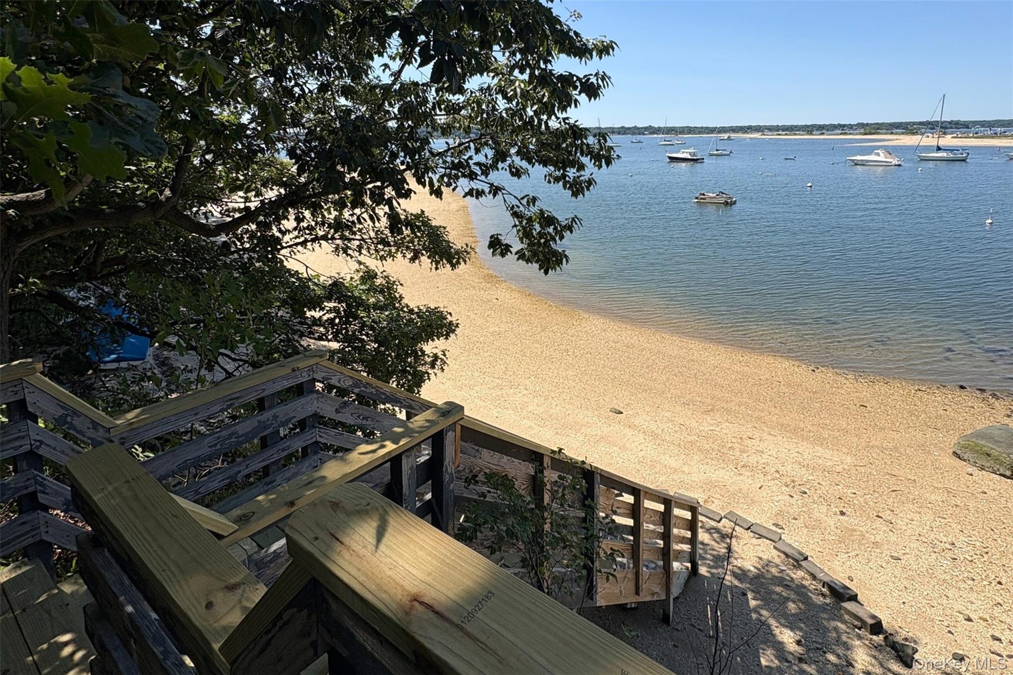 Single Family Eatons Neck Road  Suffolk County, NY 11768, MLS-1032526-28