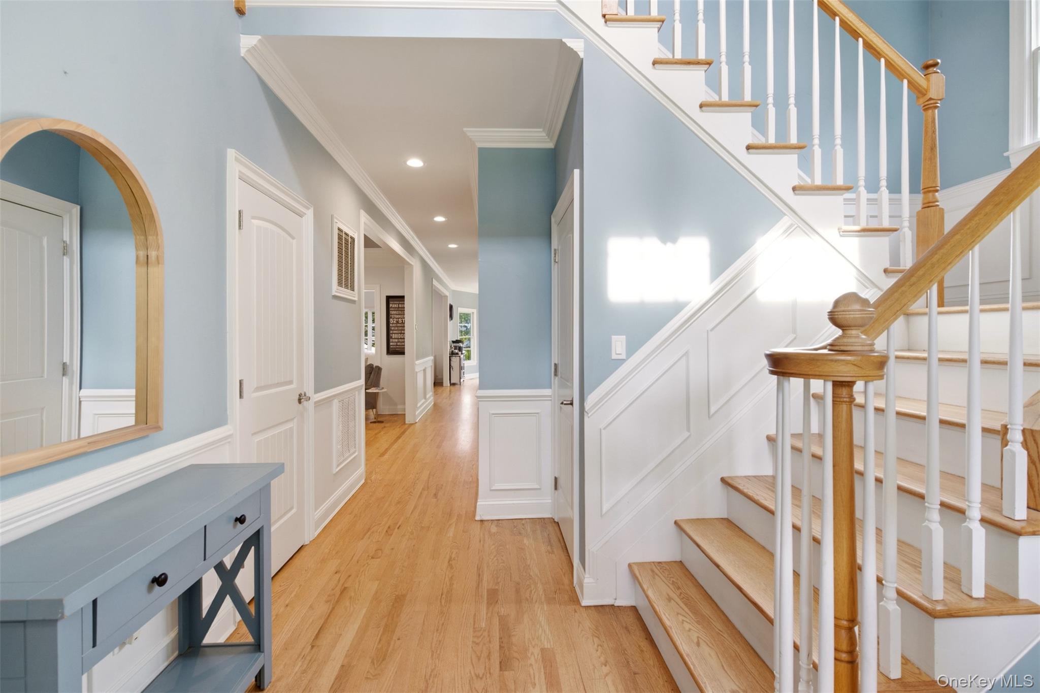 Single Family Eatons Neck Road  Suffolk County, NY 11768, MLS-1032526-3