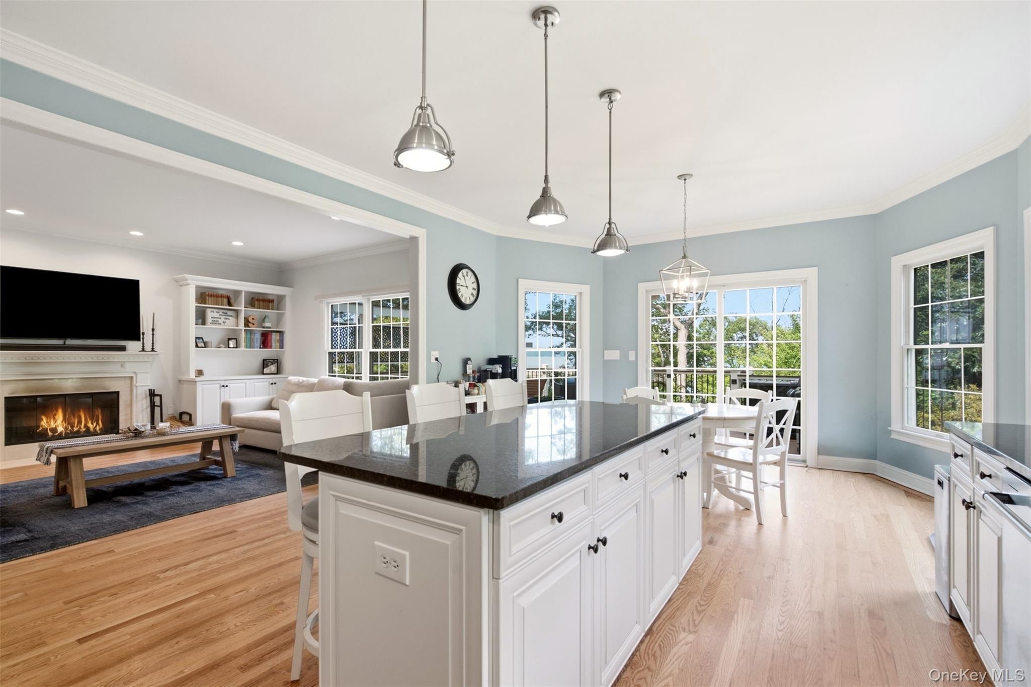 Single Family Eatons Neck Road  Suffolk County, NY 11768, MLS-1032526-8