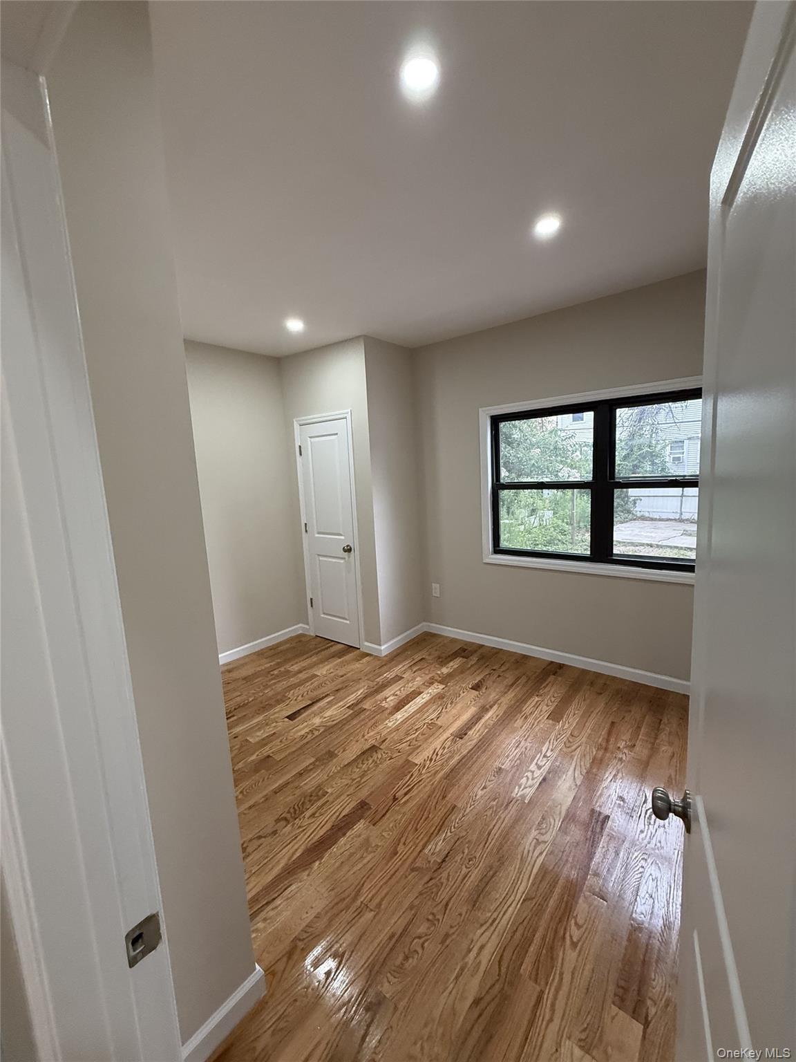 Single Family 86th Street Queens, NY 11421, MLS-1032527-10