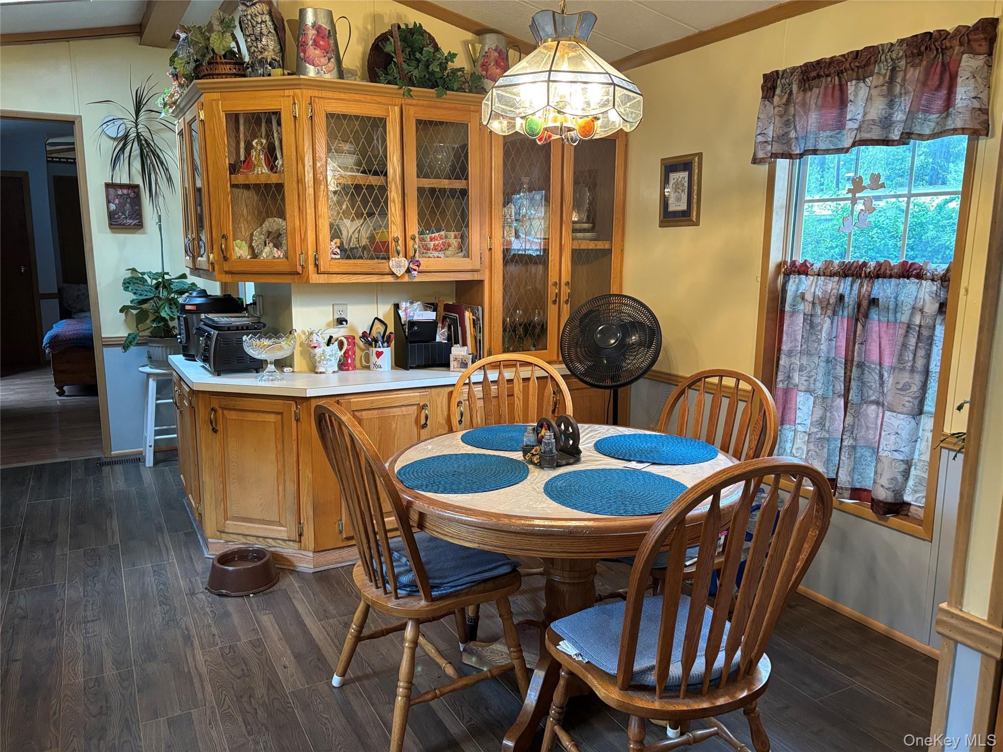 Single Family Old Country Road Suffolk County, NY 11901, MLS-1032547-10