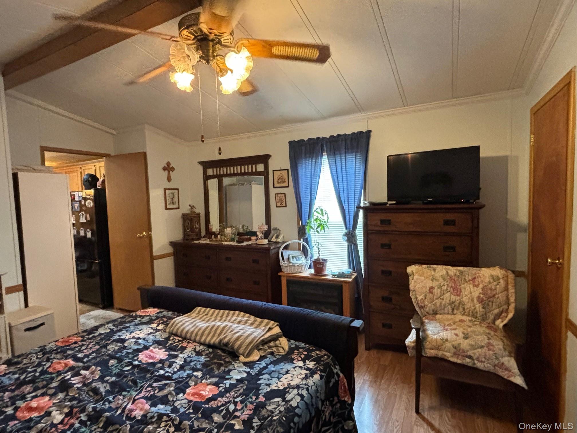 Single Family Old Country Road Suffolk County, NY 11901, MLS-1032547-26