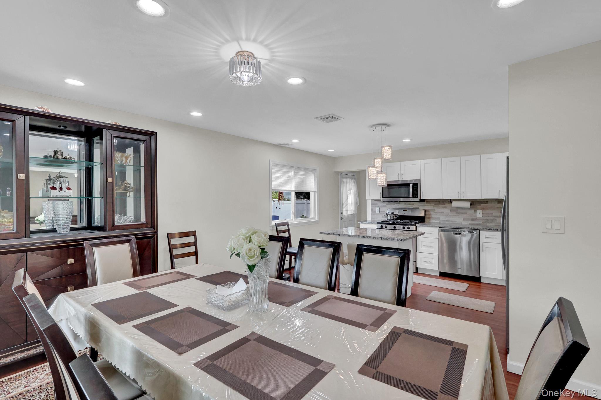 Single Family W 12th Street  Suffolk County, NY 11729, MLS-1032571-9