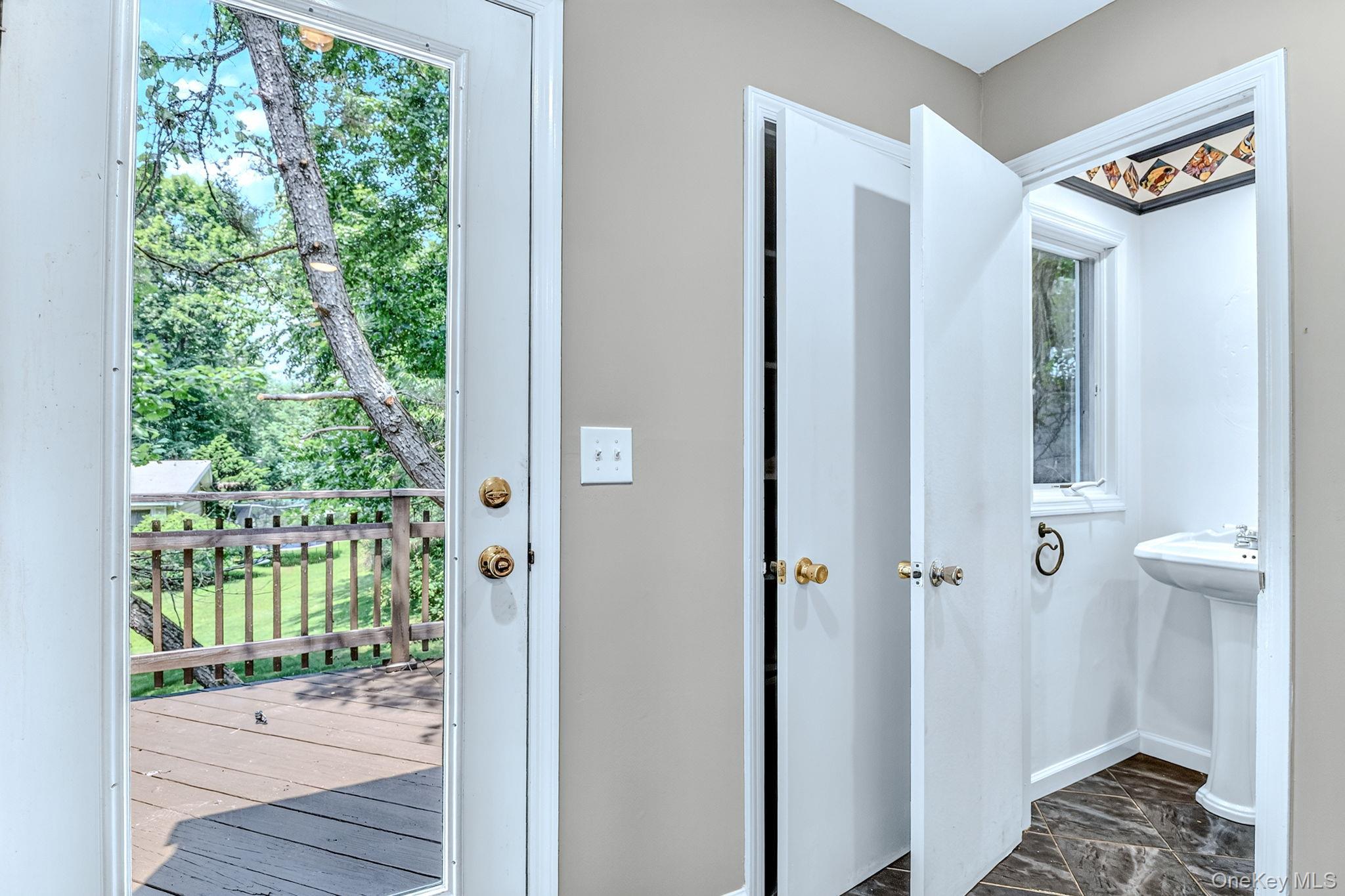 Single Family Gates Place Rockland County, NY 10983, MLS-1032583-10