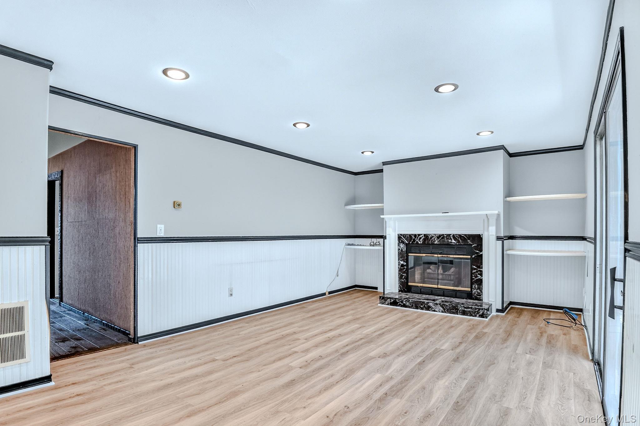 Single Family Gates Place Rockland County, NY 10983, MLS-1032583-13