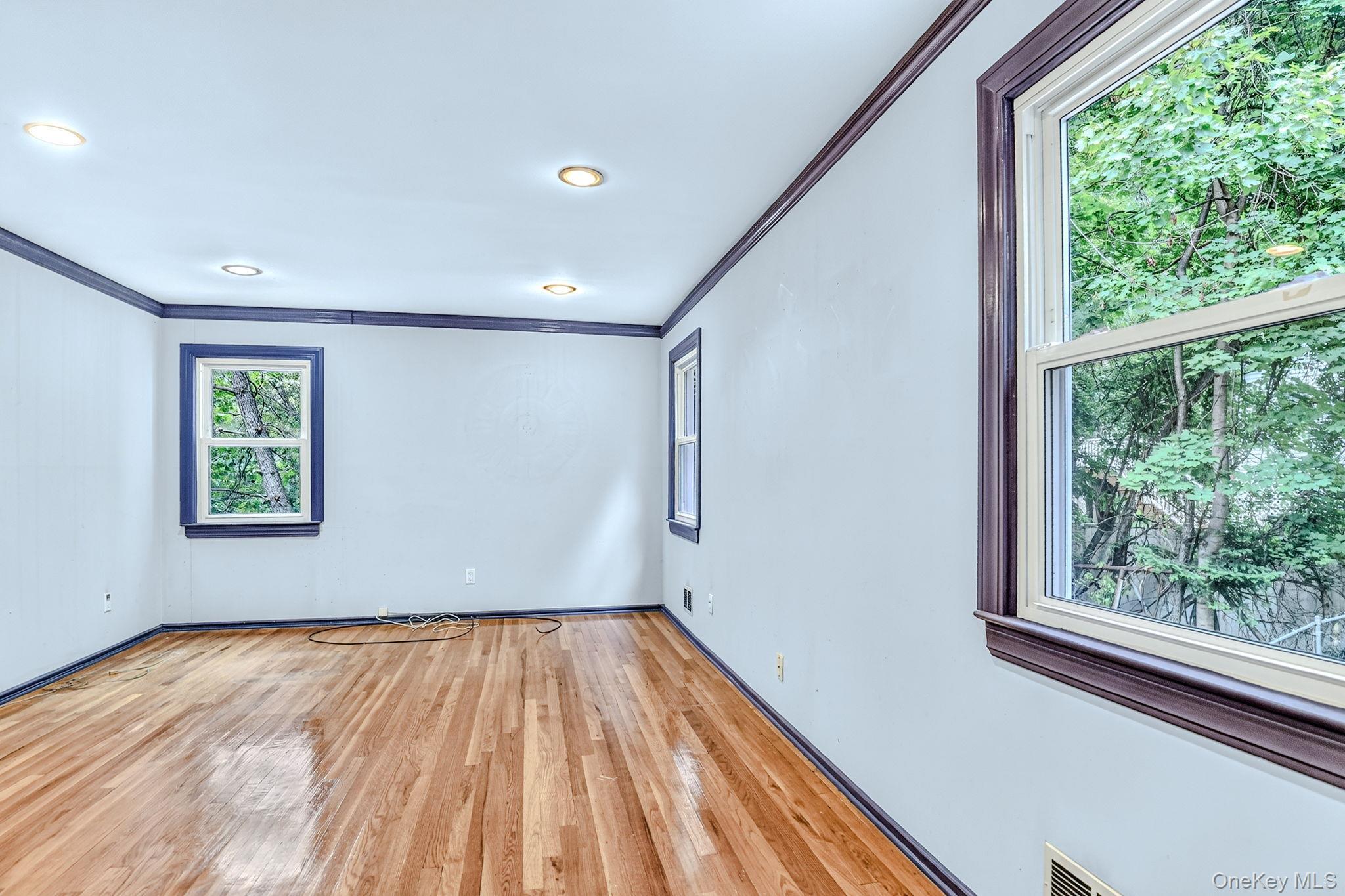 Single Family Gates Place Rockland County, NY 10983, MLS-1032583-17
