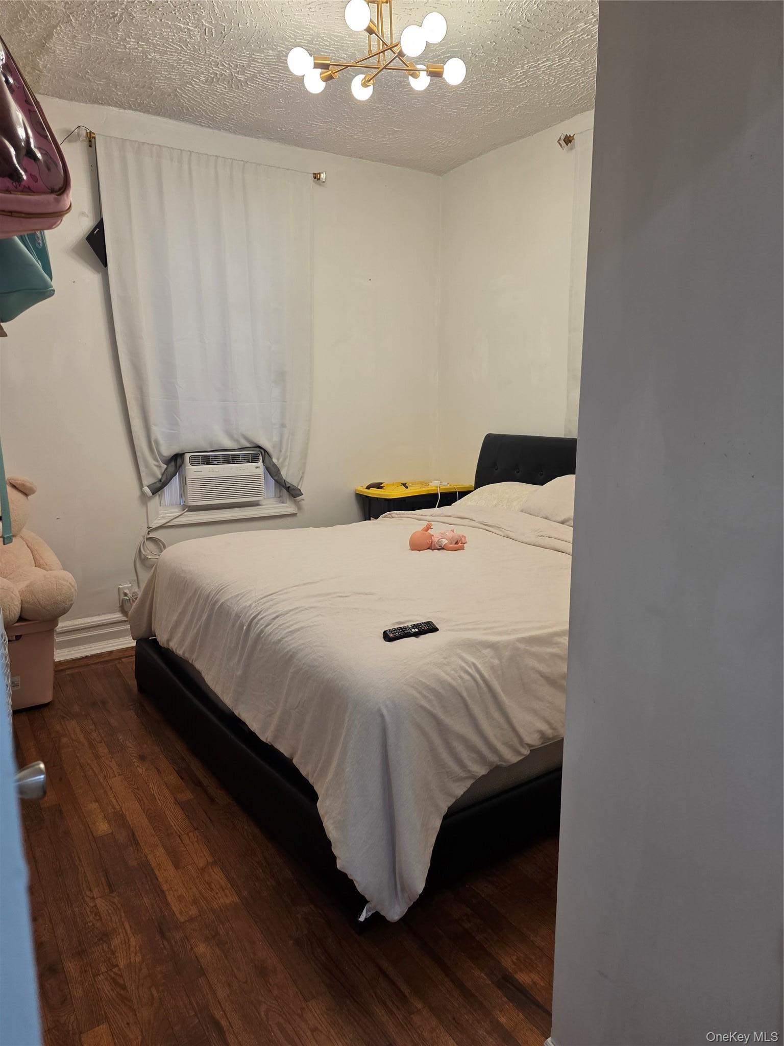 Single Family Croes Avenue Bronx, NY 10472, MLS-1032585-10