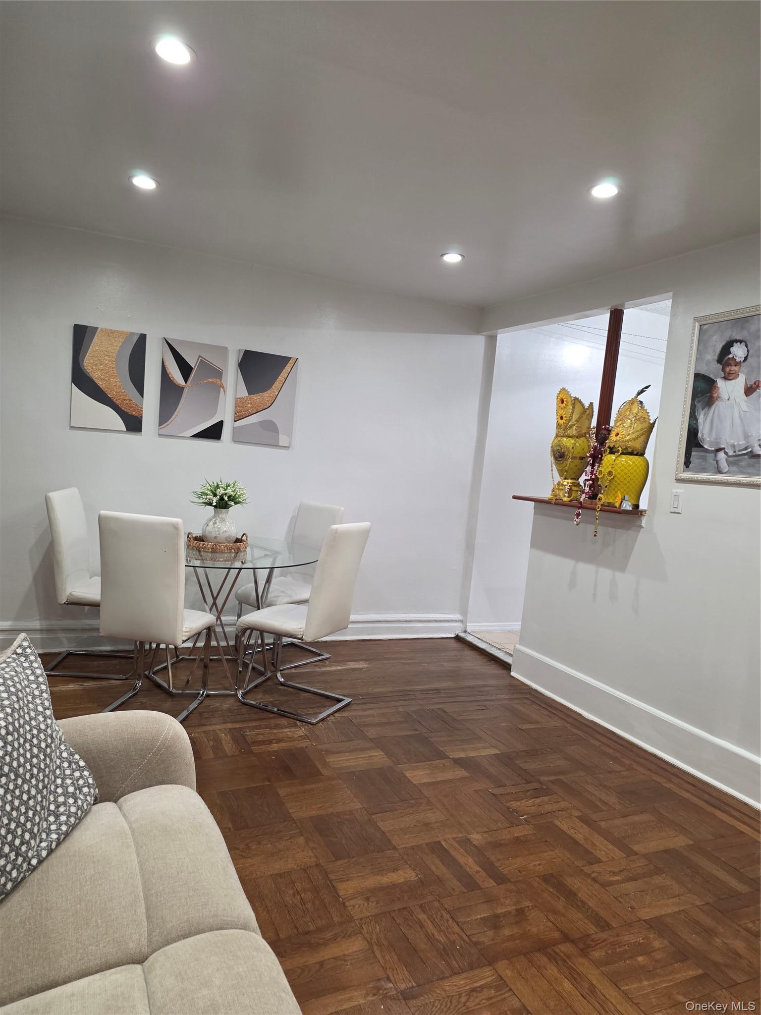 Single Family Croes Avenue  Bronx, NY 10472, MLS-1032585-20