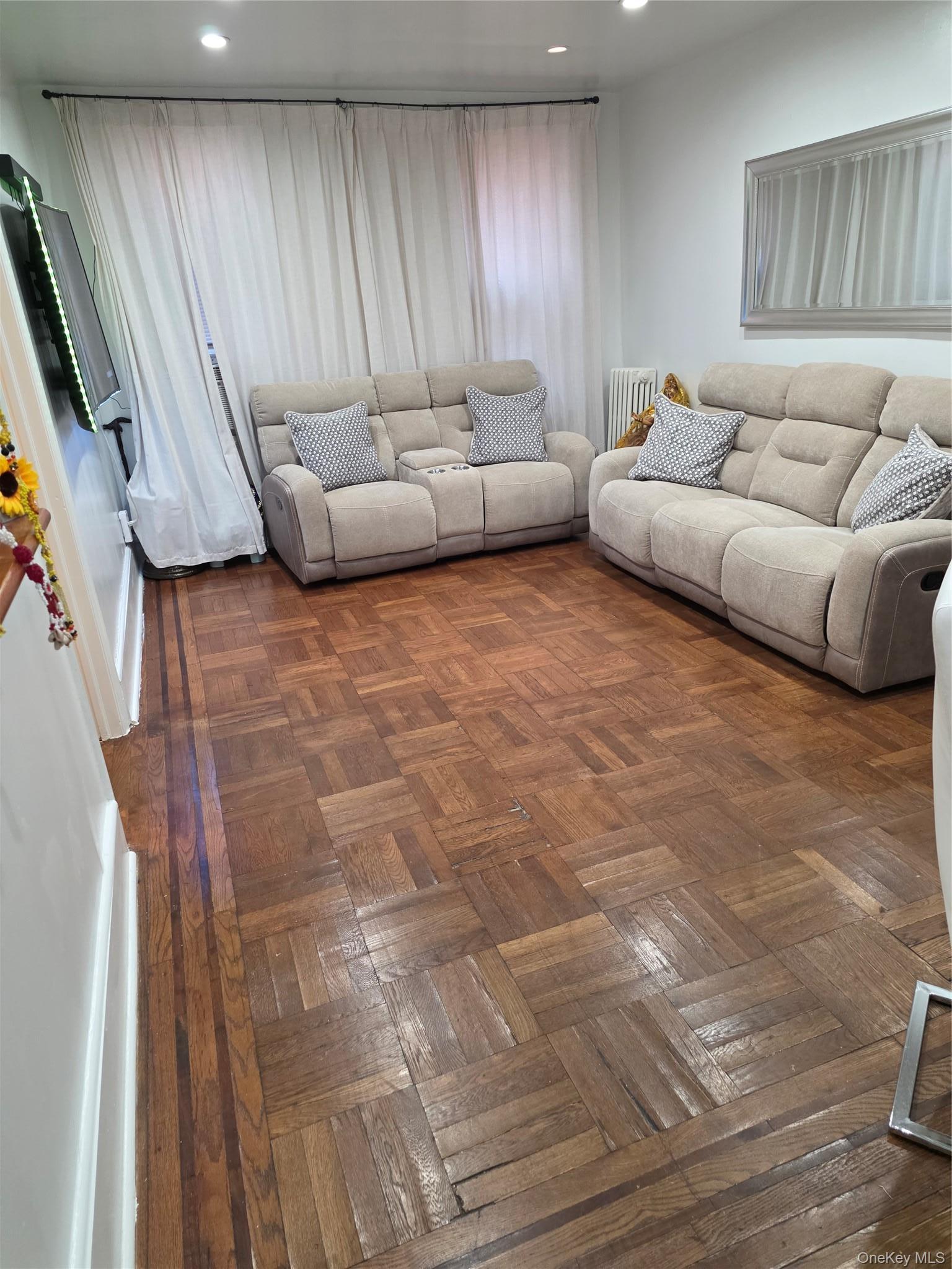 Single Family Croes Avenue Bronx, NY 10472, MLS-1032585-5