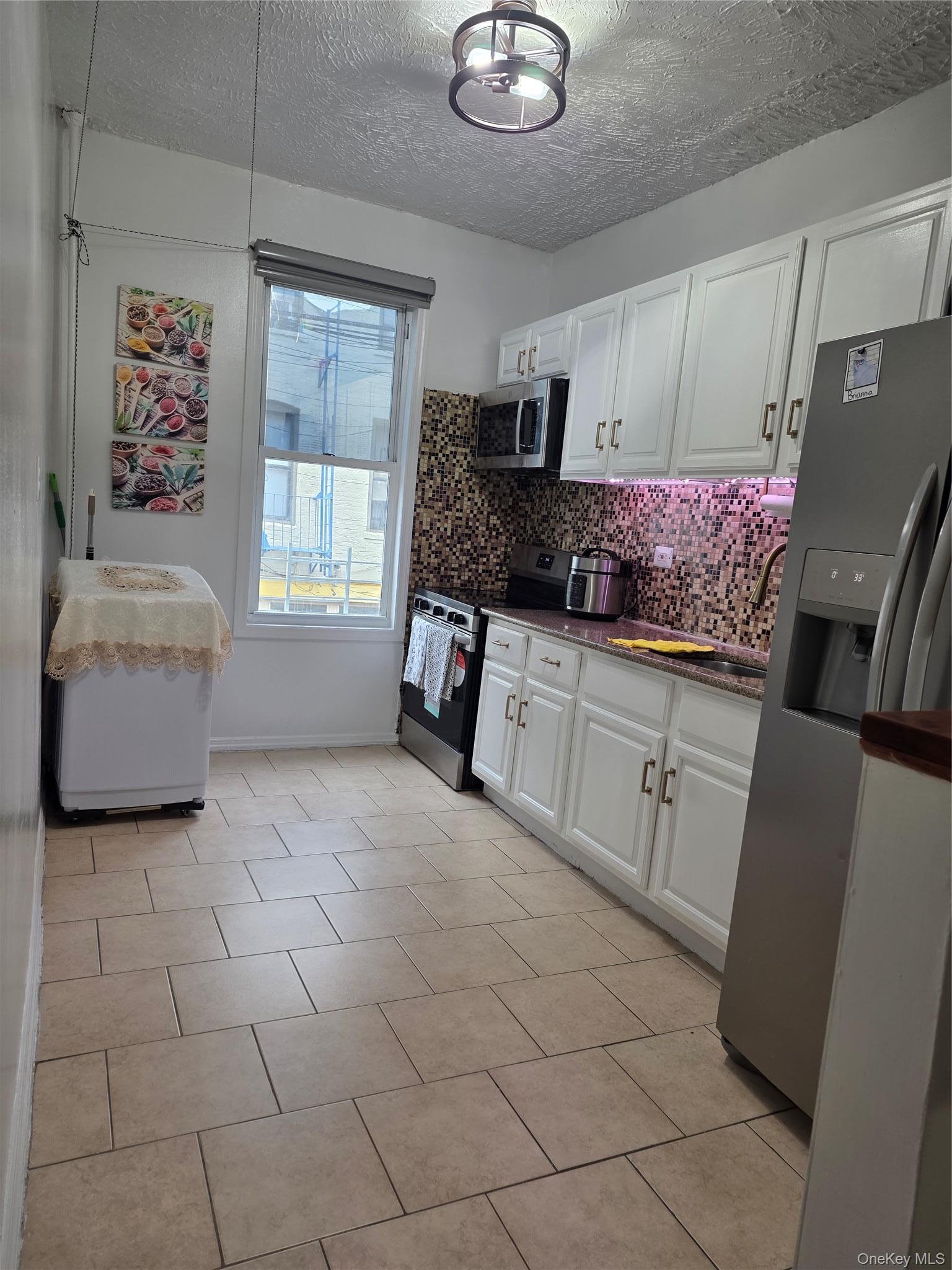 Single Family Croes Avenue Bronx, NY 10472, MLS-1032585-6