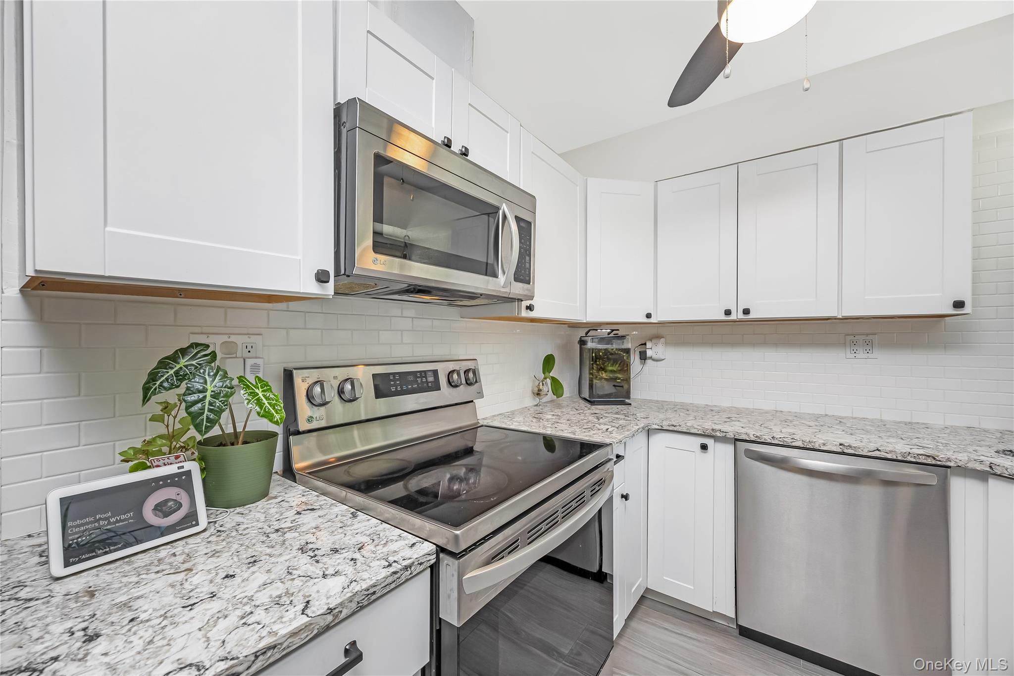 Single Family Sleepy Hollow Drive  Suffolk County, NY 11967, MLS-1032586-20
