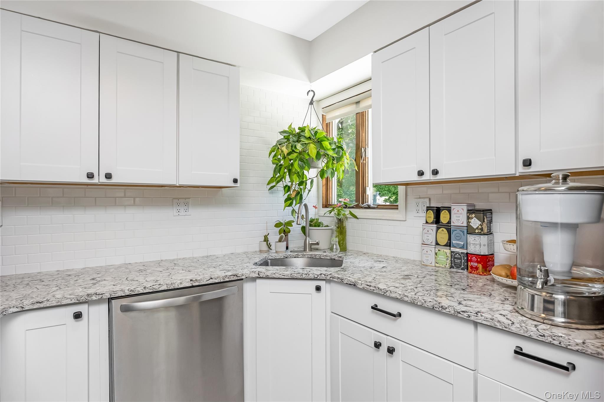 Single Family Sleepy Hollow Drive  Suffolk County, NY 11967, MLS-1032586-21