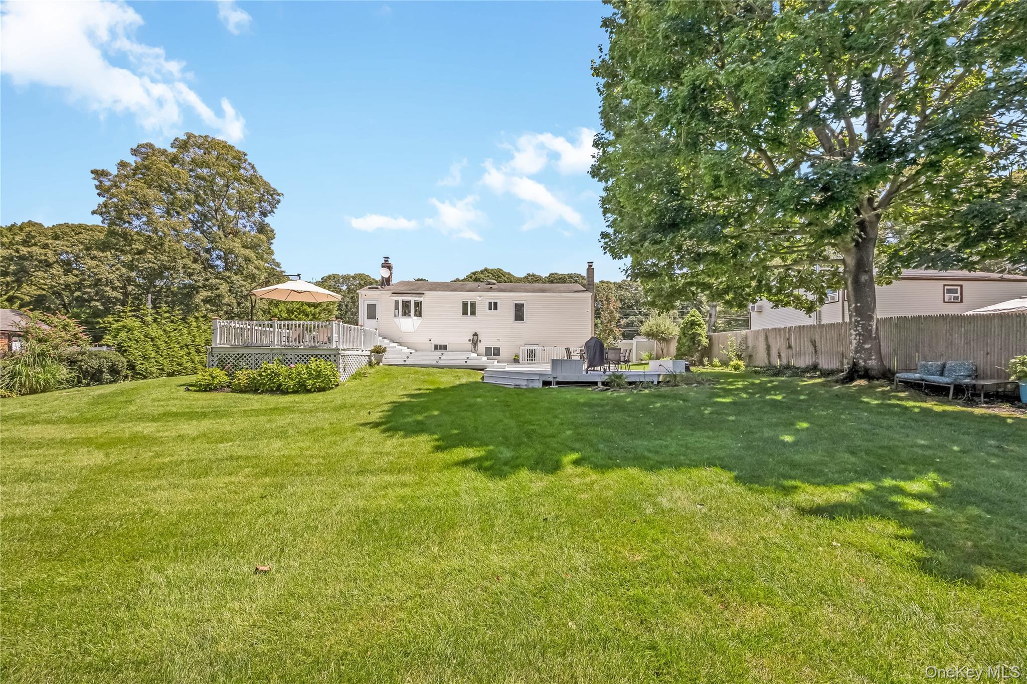 Single Family Sleepy Hollow Drive  Suffolk County, NY 11967, MLS-1032586-8