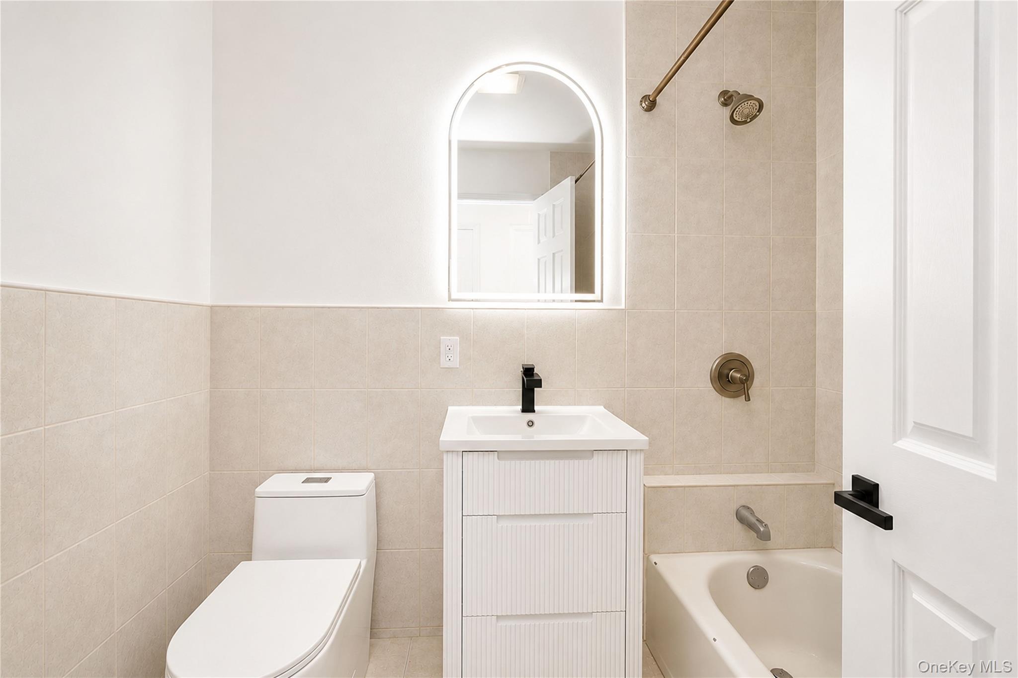Single Family E 52nd Street Brooklyn, NY 11234, MLS-1032603-11