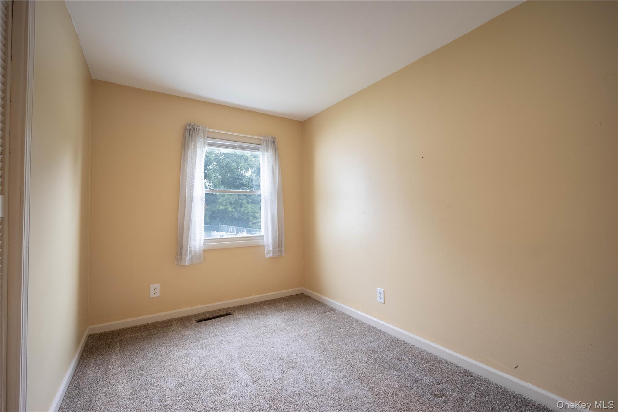 Single Family Peter Cooper Drive Dutchess County, NY 12601, MLS-1032608-13