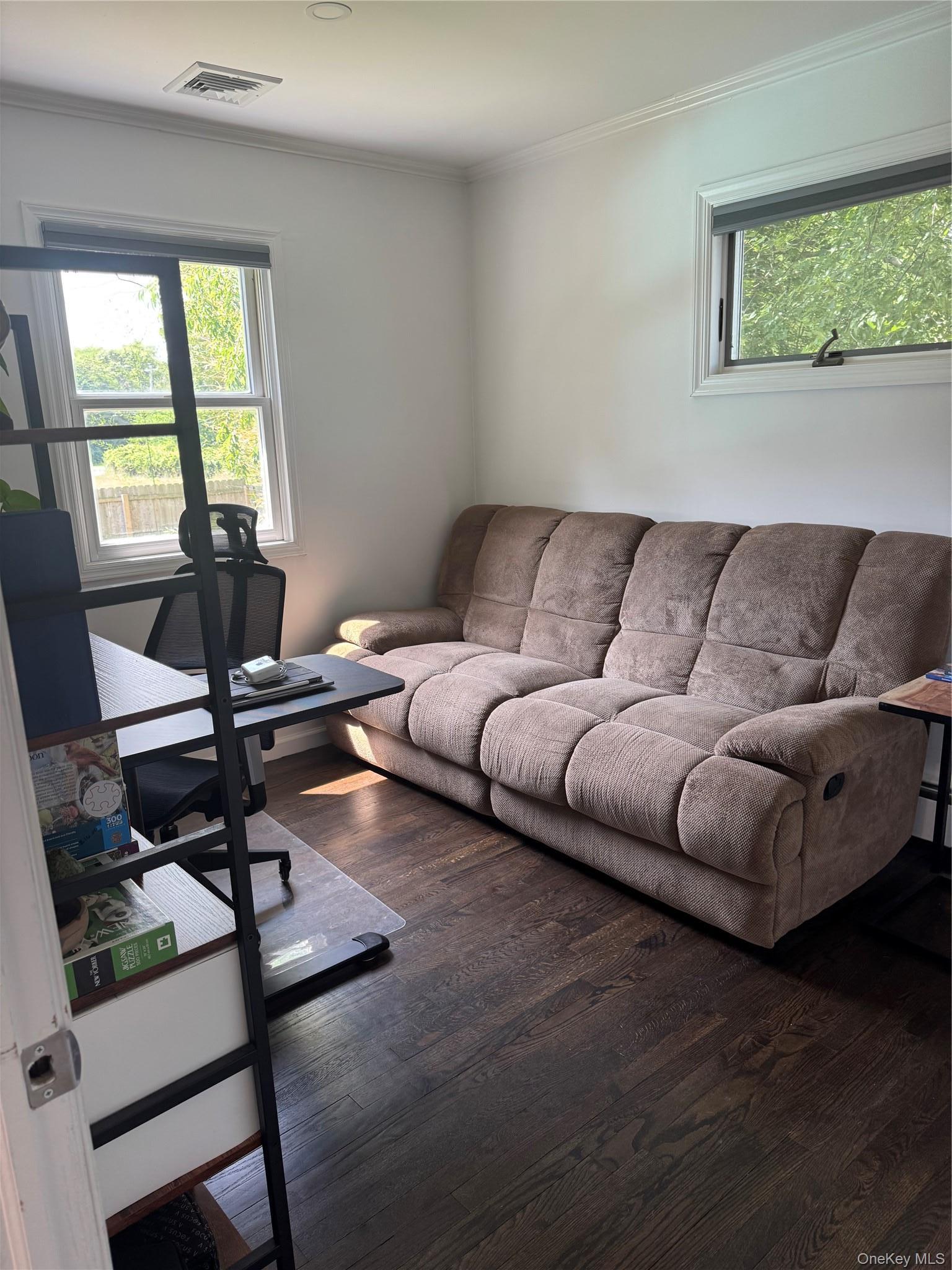 Single Family Miller Avenue  Suffolk County, NY 11940, MLS-1032615-12