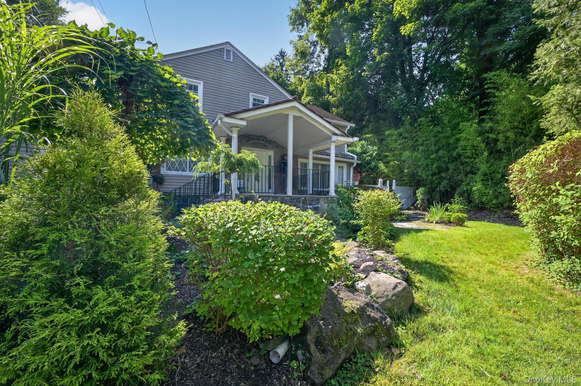 Single Family Western Highway  Rockland County, NY 10913, MLS-1032617-17