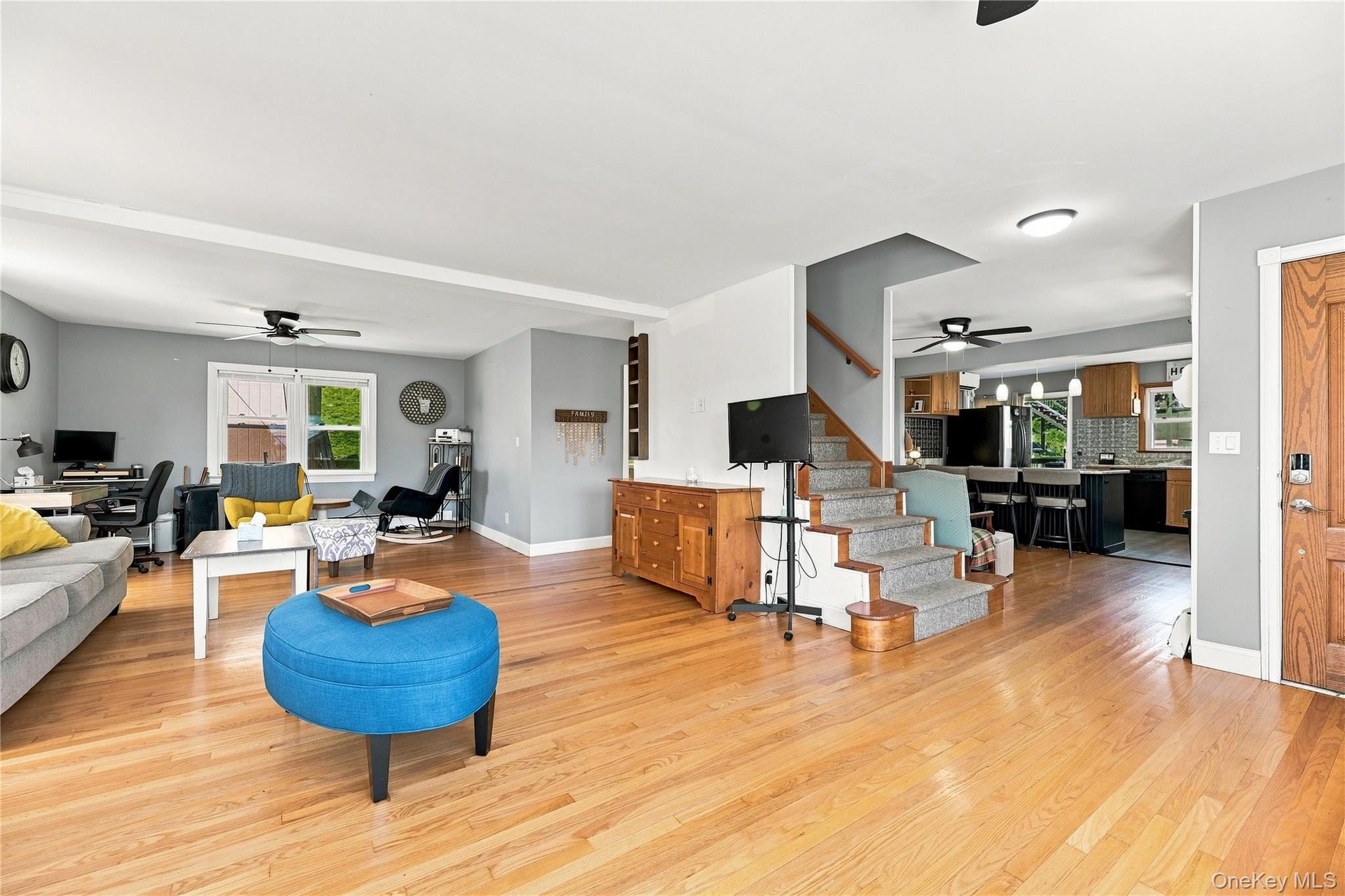 Single Family Mearns Avenue  Orange County, NY 10928, MLS-1032620-17