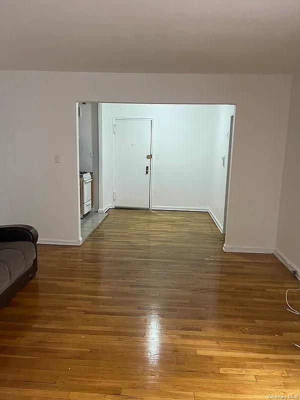 Apartment Yellowstone Boulevard  Queens, NY 11375, MLS-1032621-2