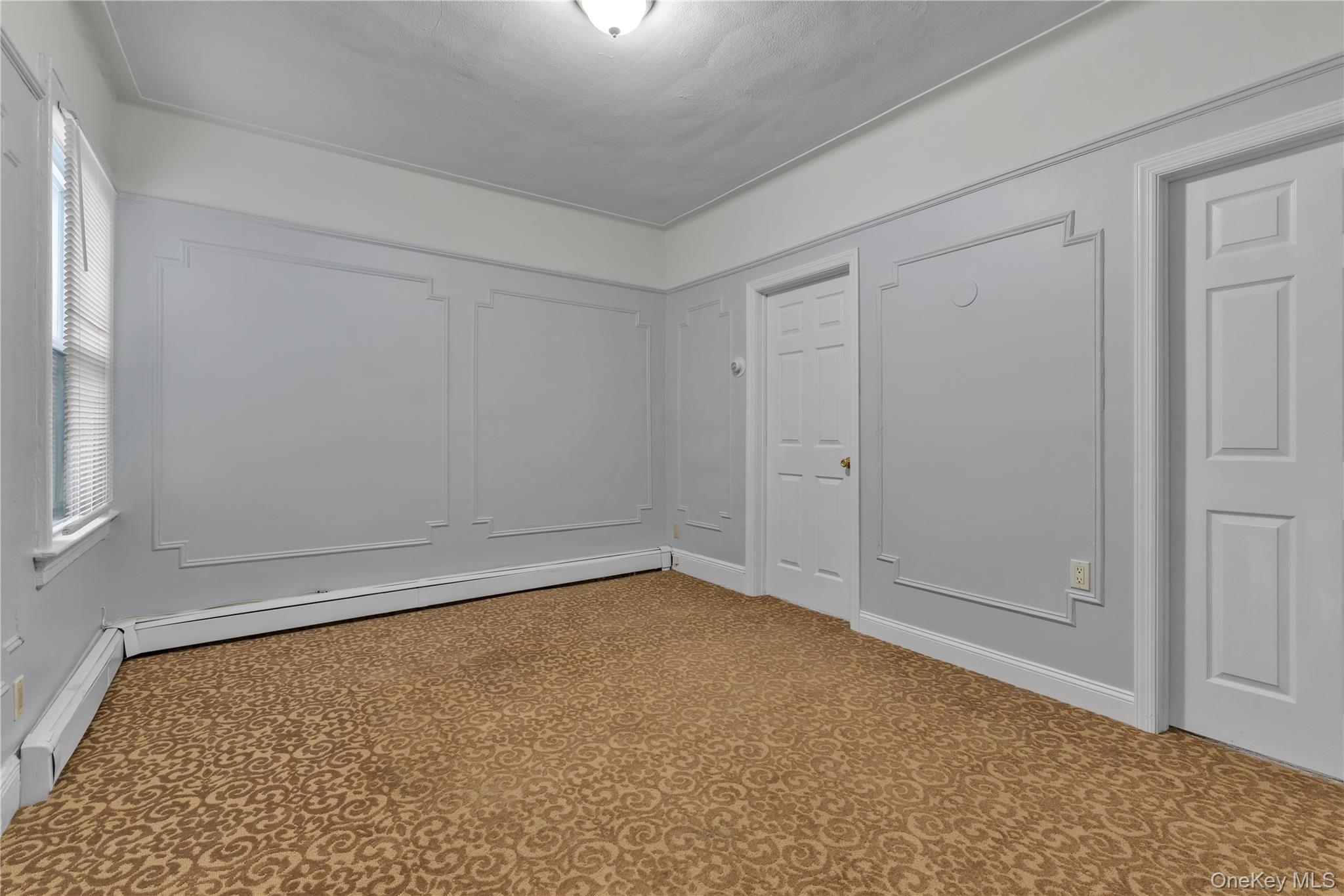 Single Family Jericho Turnpike  Nassau County, NY 11001, MLS-1032624-10