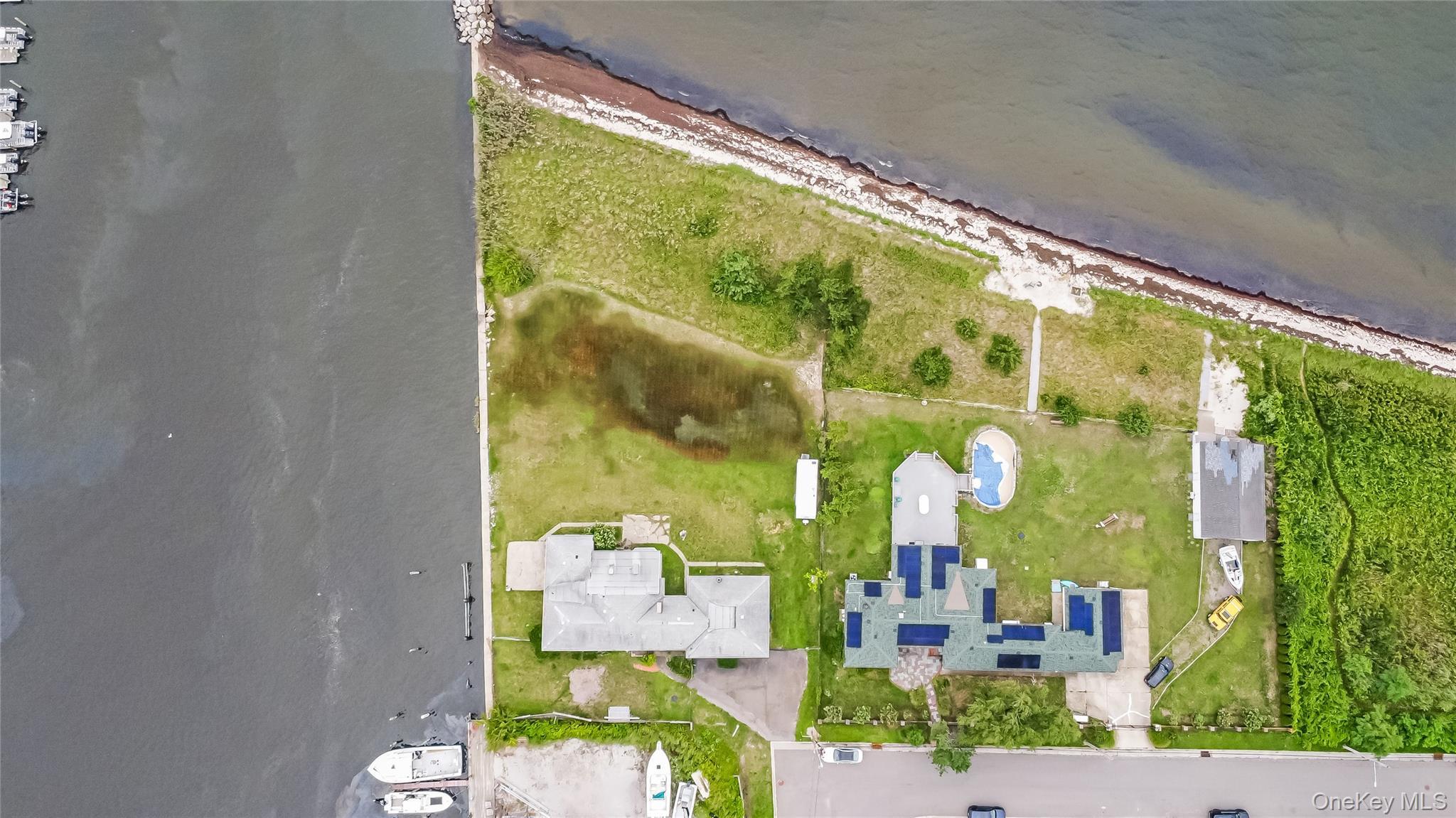 Single Family Sunset Lane  Suffolk County, NY 11772, MLS-1032628-10