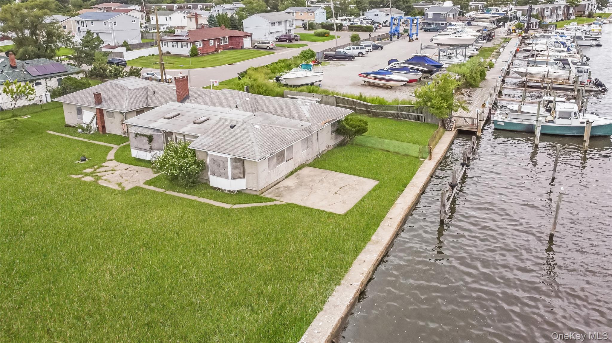 Single Family Sunset Lane  Suffolk County, NY 11772, MLS-1032628-8
