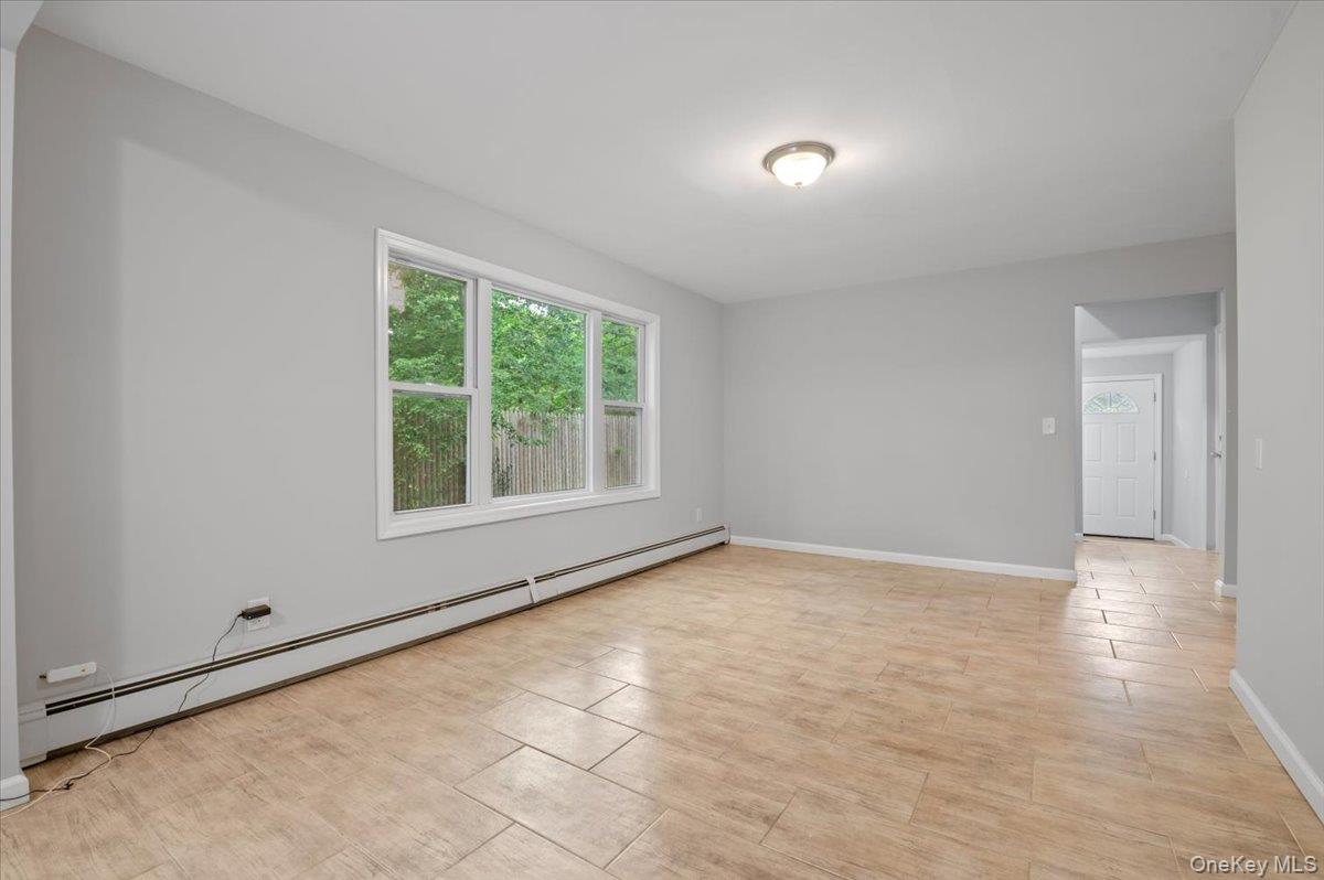 Single Family Connetquot Avenue Suffolk County, NY 11722, MLS-1032632-14