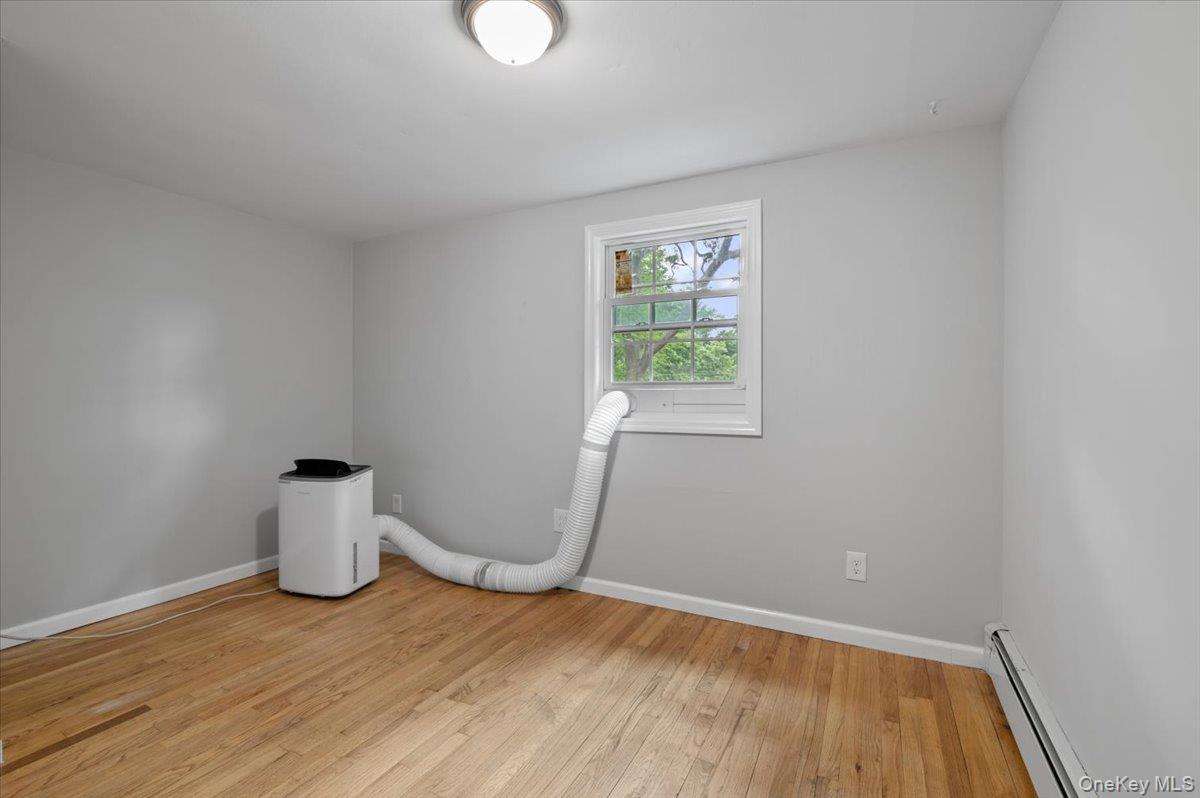 Single Family Connetquot Avenue Suffolk County, NY 11722, MLS-1032632-18