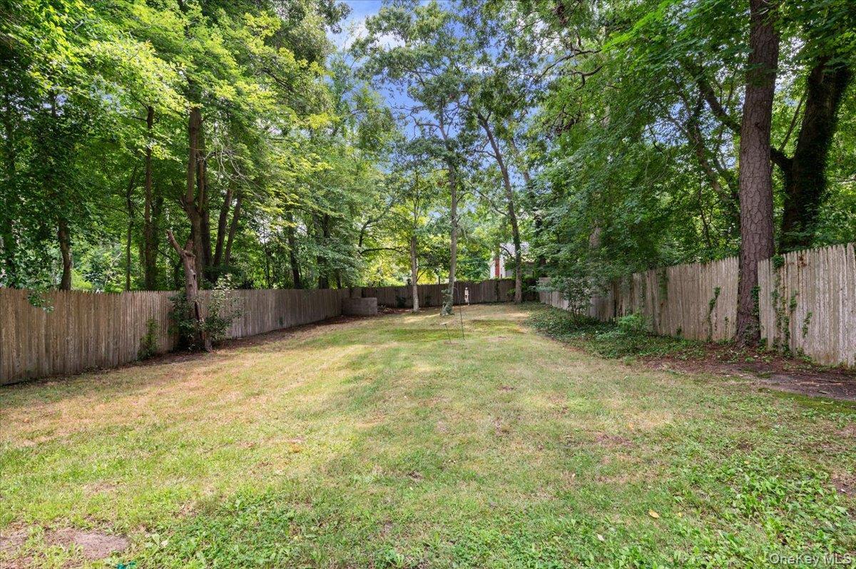 Single Family Connetquot Avenue Suffolk County, NY 11722, MLS-1032632-24