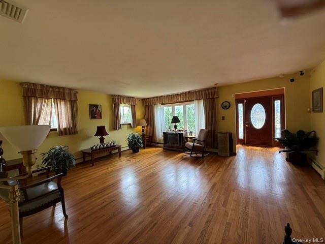 Single Family Farmers Avenue  Suffolk County, NY 11757, MLS-1032633-5