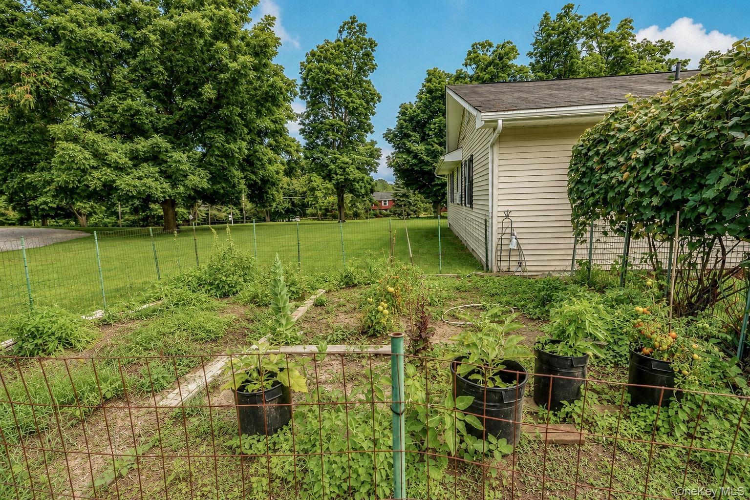 Single Family Schrempp Lane Ulster County, NY 12566, MLS-1032637-44