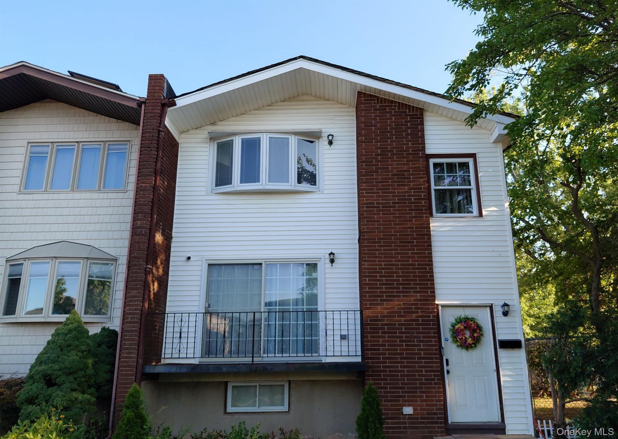 Single Family Leverett Avenue  Staten Island, NY 10308, MLS-1032645-2
