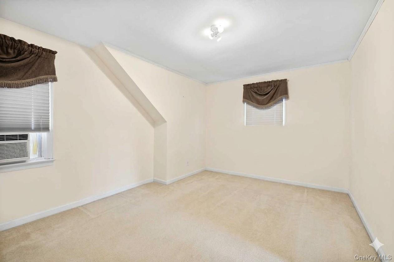 Single Family Aster Road Suffolk County, NY 11795, MLS-1032654-12