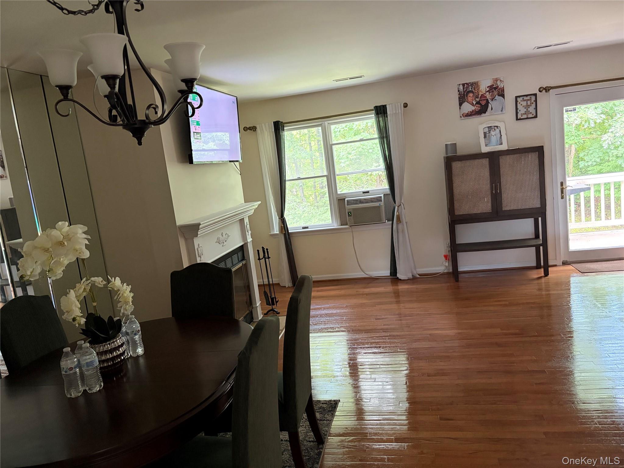 Single Family Cornwall Meadows Lane  Putnam County, NY 12563, MLS-1032660-10