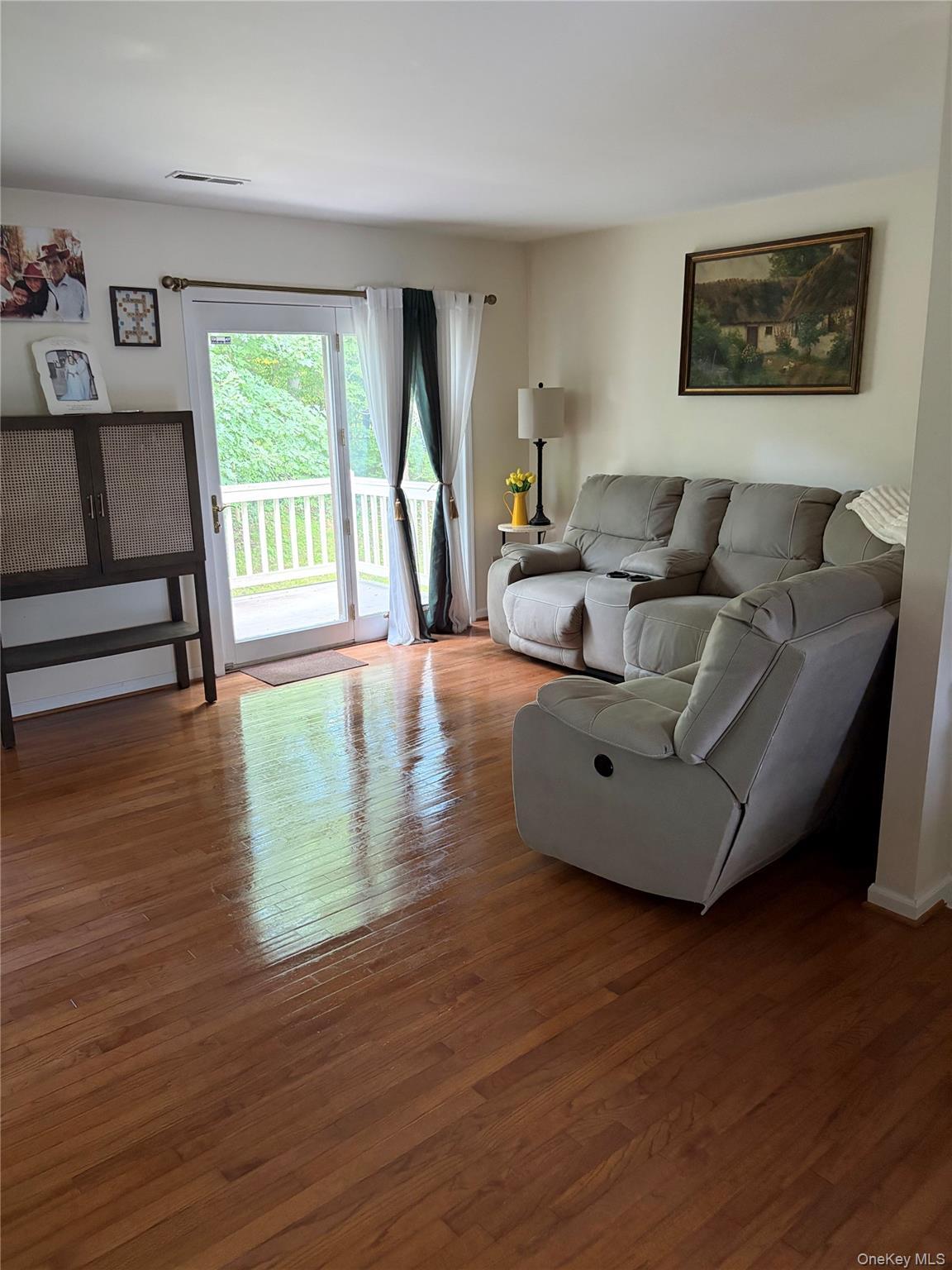 Single Family Cornwall Meadows Lane  Putnam County, NY 12563, MLS-1032660-2