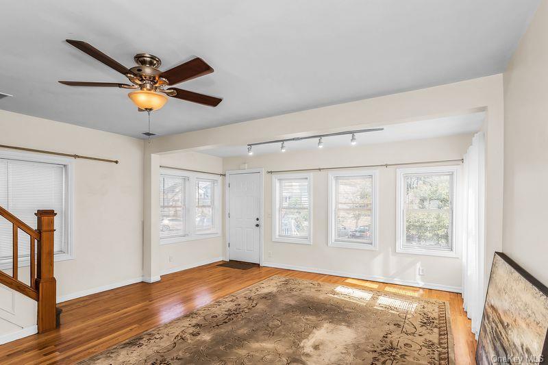 Single Family E Broadway  Nassau County, NY 11561, MLS-1032691-6