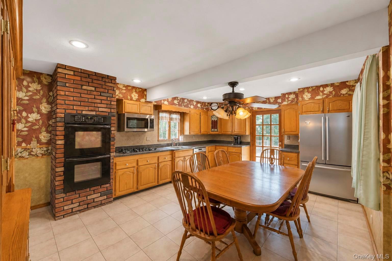 Single Family Edward Avenue  Nassau County, NY 11801, MLS-1032704-5